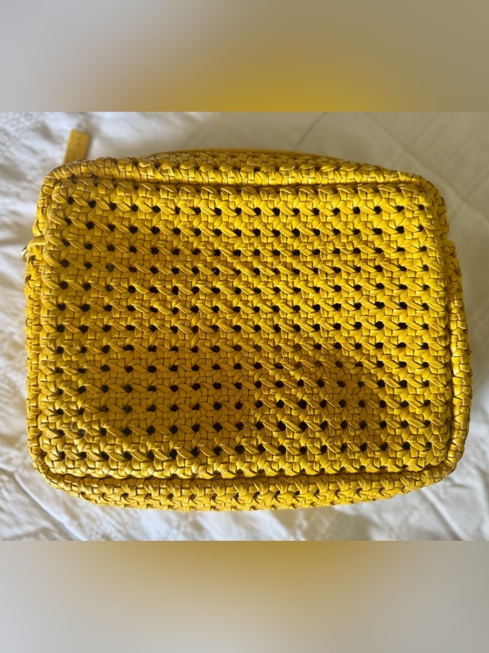 🏷️🧡🔥Clare V. - Yellow Dandelion Rattan Midi Sac - OS - Picture 4 of 4